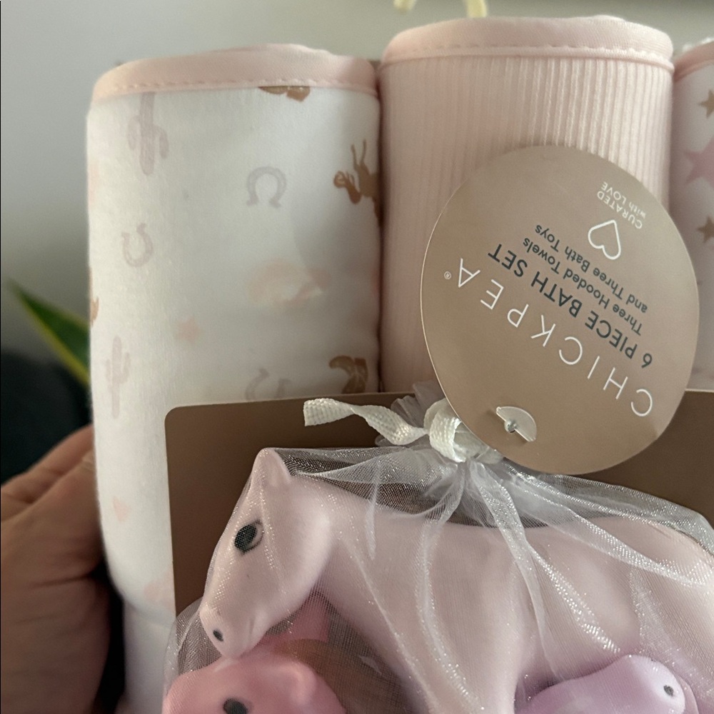 🎀🐴 Dreamy Baby Girl Blanket + Toy Bundle 🍼💗 - Picture 3 of 6